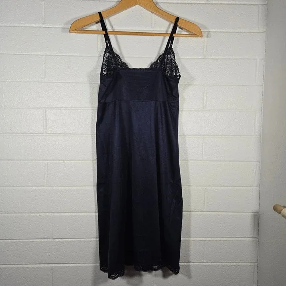 Vtg Vassarette Chemise Navy Lace Trim Slip Dress 36 Lingerie Coquette Romantic - Picture 7 of 7